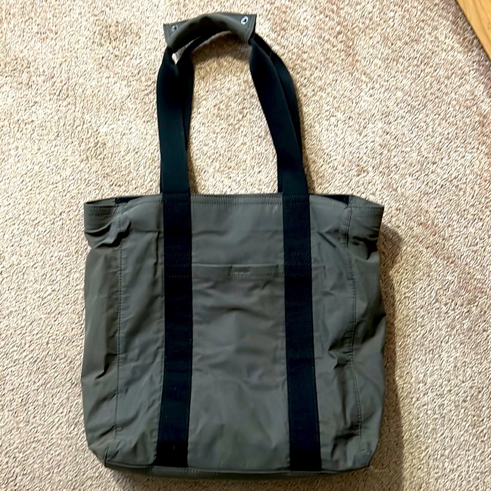 Banana Republic tote bag